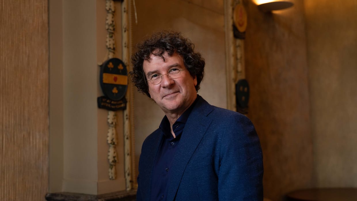 Rector Peter-Paul Verbeek: &lsquo;Academische vrijheid vergt de moed om te twijfelen&rsquo; 